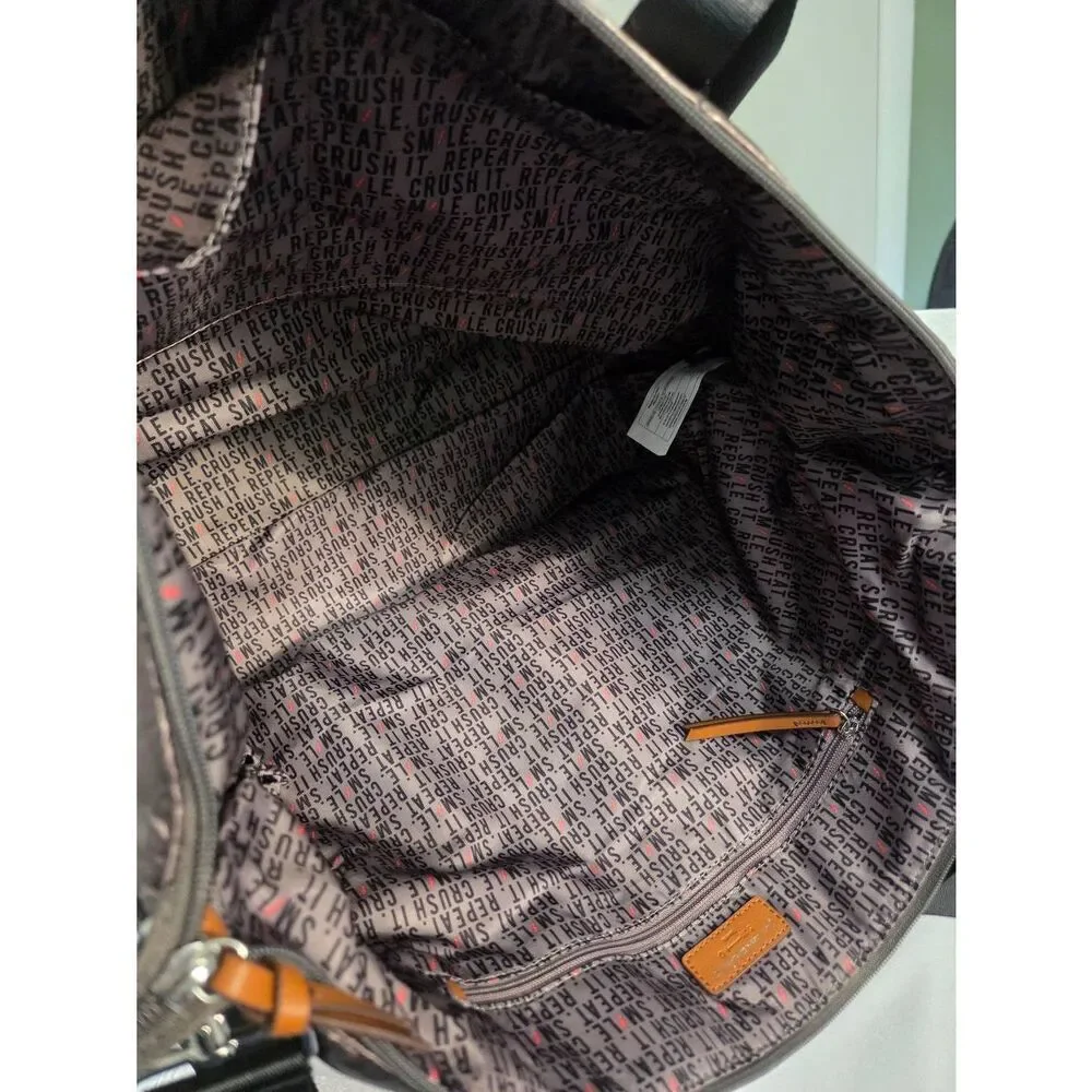 Stella & Dot Crush It Quilted Getaway Weekender Gym Bag